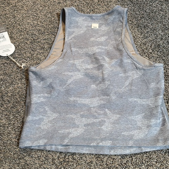 Vuori Elevation Plyo Tank top size XL NWT - Picture 2 of 3
